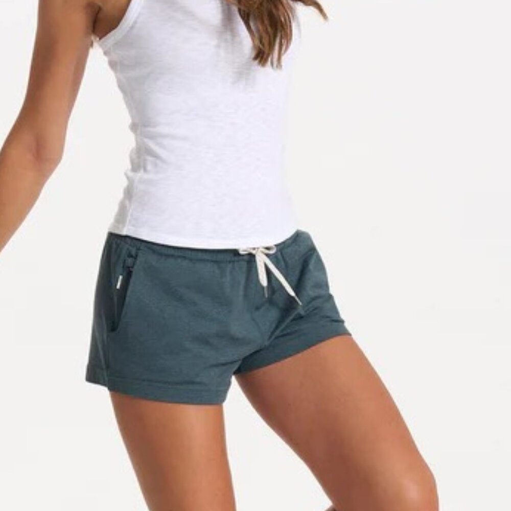Vuori Halo Performance Short Women's DreamKnit™ Shorts, Heather Green, Medium